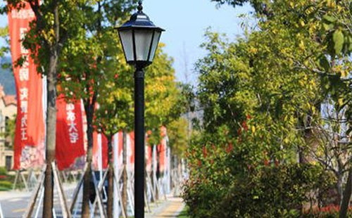 装合作庭院灯避坑指南:庭院路灯防雷接地要点 装合作庭院灯避坑指南:庭院路灯防雷接地要点