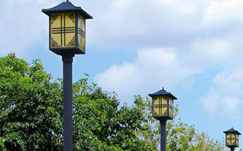 合作庭院灯安装间距与布灯设计全解析 合作庭院灯安装间距与布灯设计全解析
