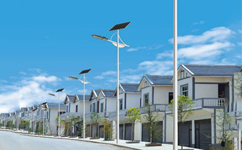 合作太阳能路灯配置与在乡村道路照明中的应用 合作太阳能路灯配置与在乡村道路照明中的应用